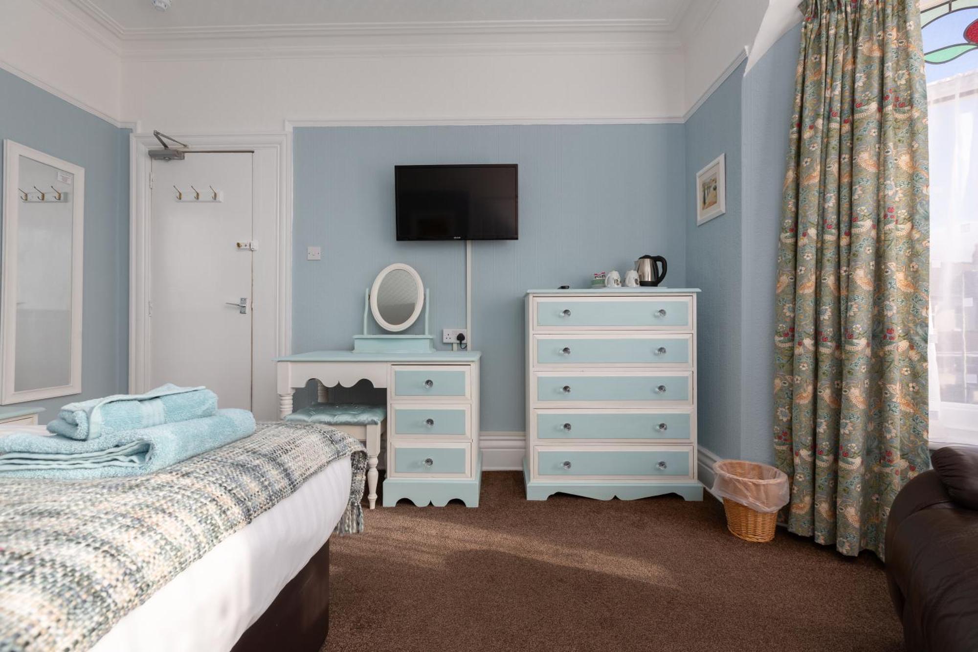 The Beechcliffe Hotel - Over 35'S Only Blackpool Kültér fotó