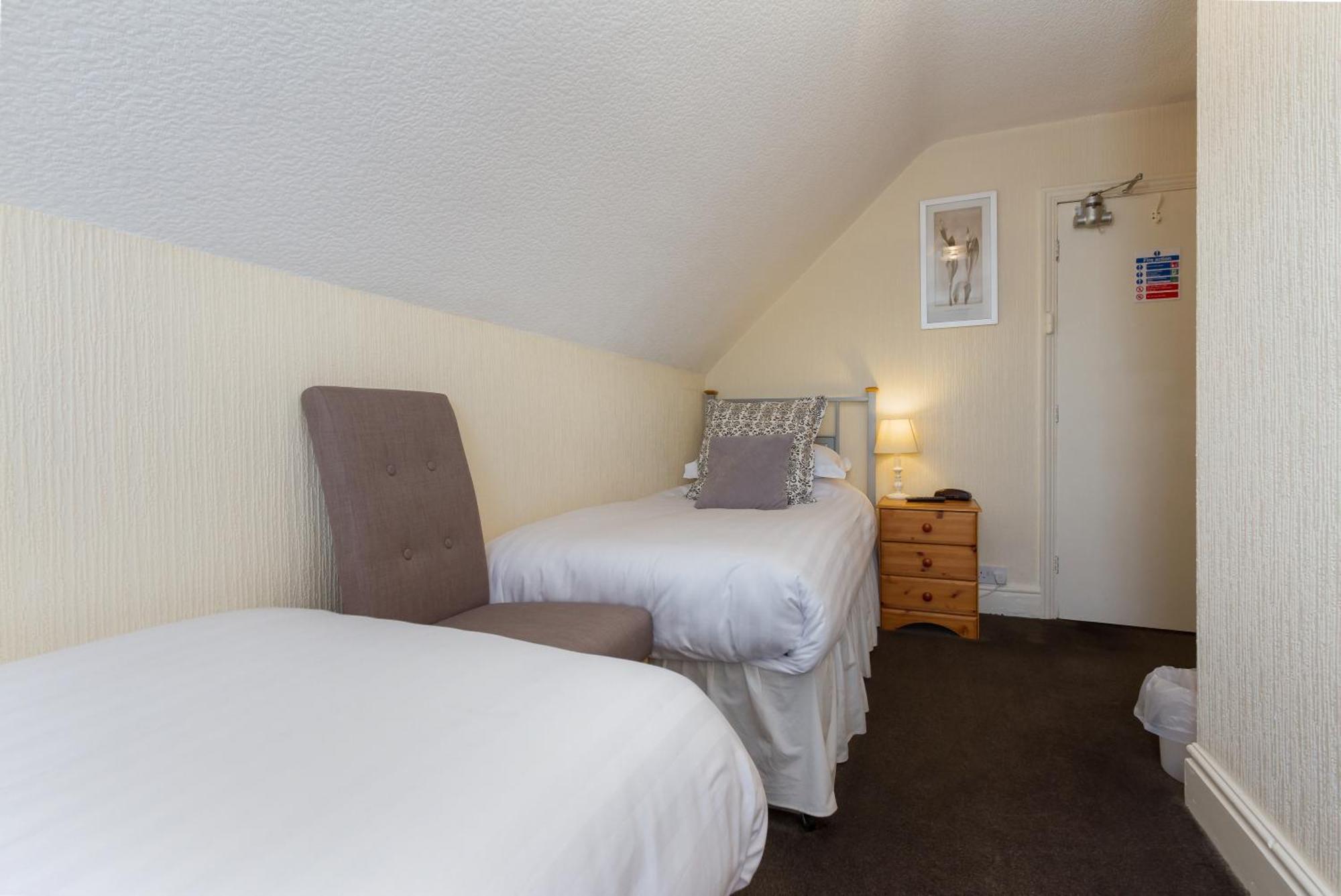 The Beechcliffe Hotel - Over 35'S Only Blackpool Szoba fotó