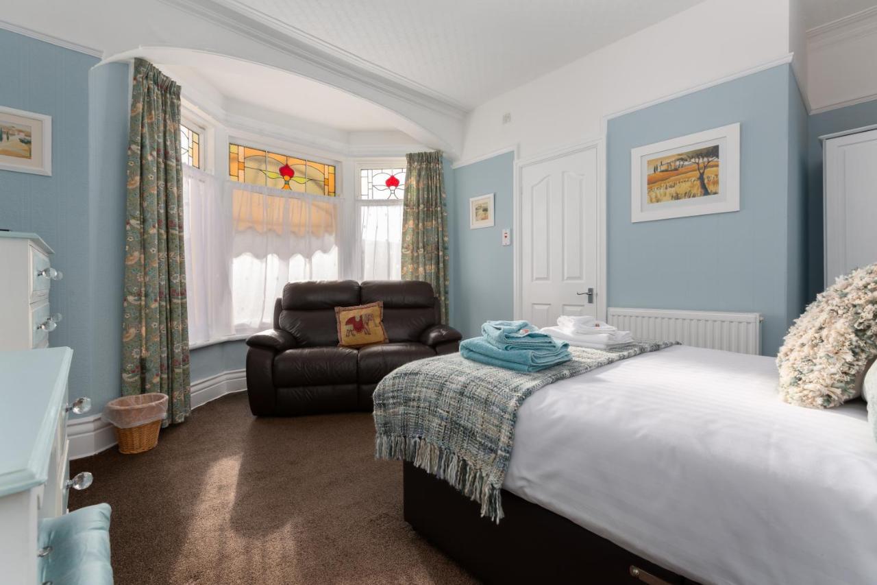The Beechcliffe Hotel - Over 35'S Only Blackpool Kültér fotó