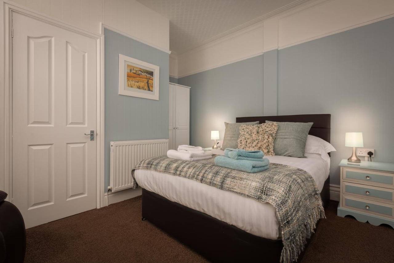 The Beechcliffe Hotel - Over 35'S Only Blackpool Kültér fotó